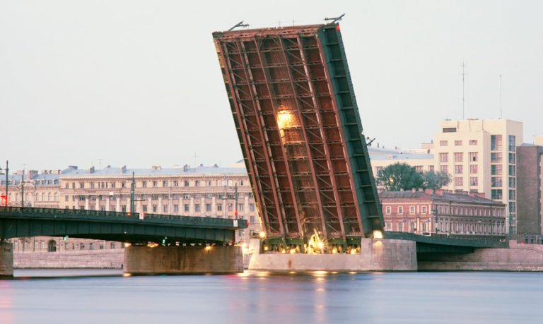 Литейный мост в санкт петербурге развод фото