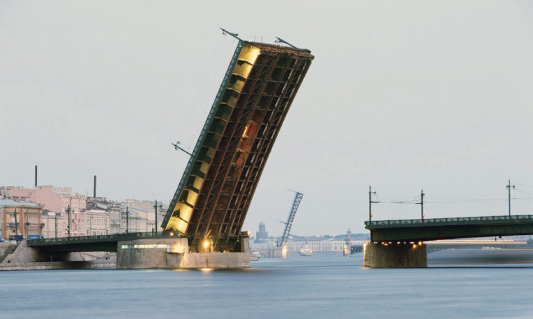 Литейный мост в санкт петербурге развод фото