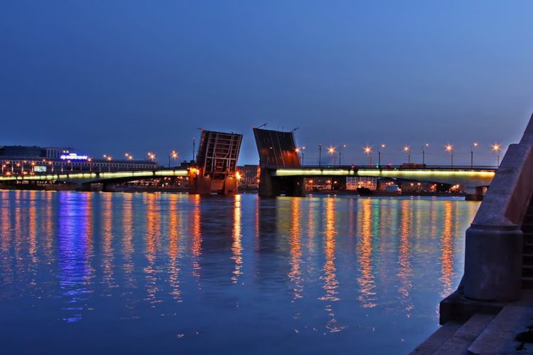 Мост александра невского в санкт петербурге фото