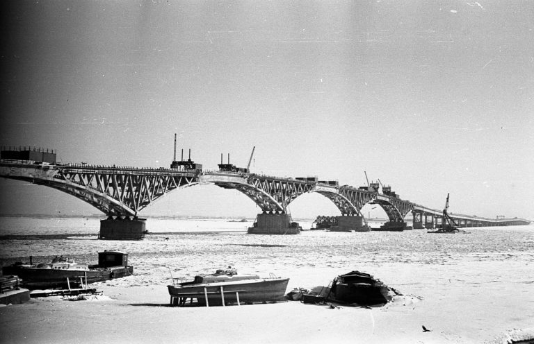 Мост на волге