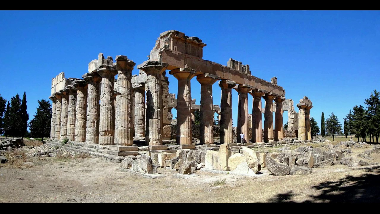 руины Храма Зевса в Олимпии