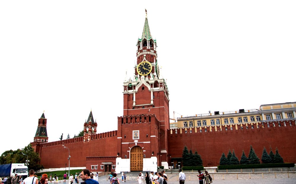 spasskaya tower of the moscow kremlin 1