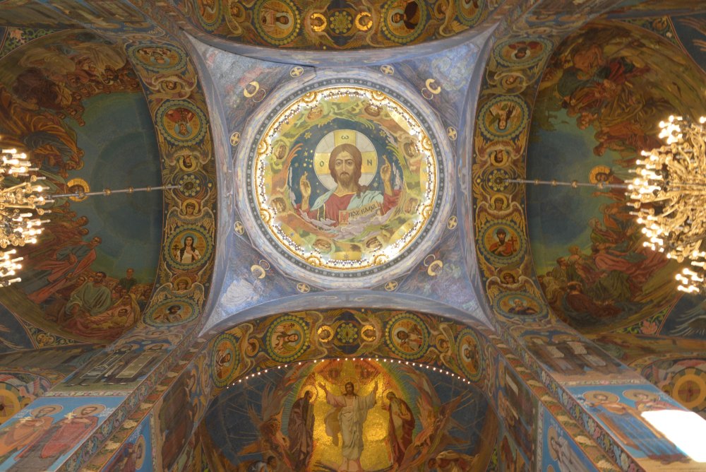 temple of the savior on spilled blood 8