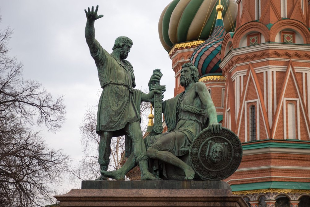 Князь Олег и его памятник