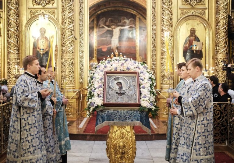 Богоявленский собор в елохове архитектура