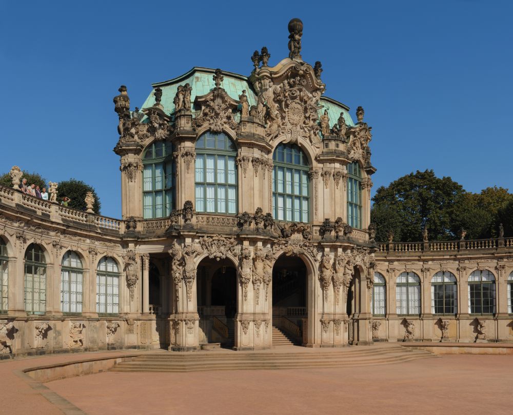 Дворец в стиле барокко