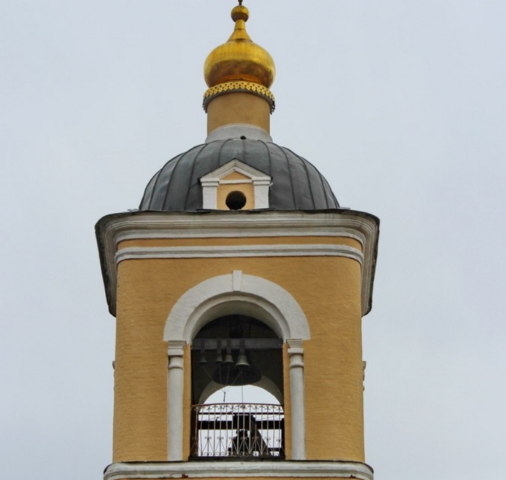 Колокольня Гребневской церкви