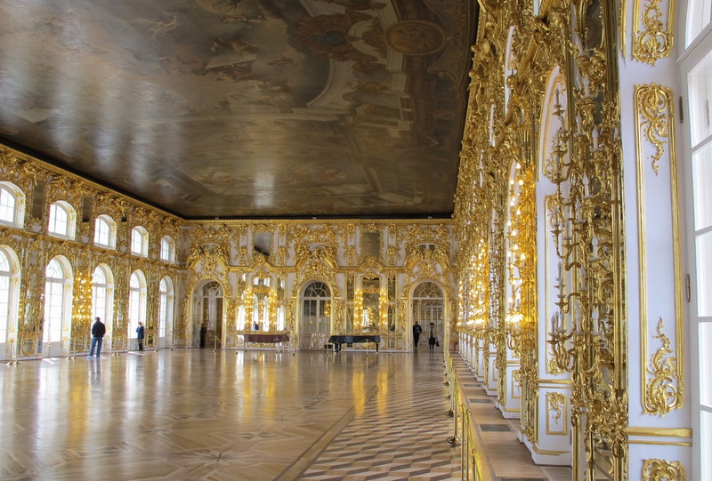 Залы дворца